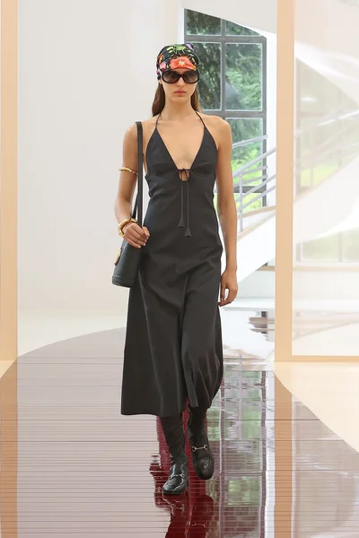Look 5